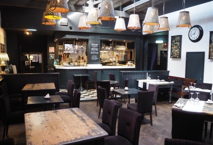 bar-restaurant-and-live-music-venue-in-sheffield-590759