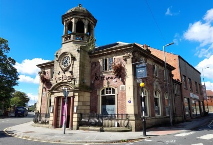 closed-fully-fitted-licensed-restaurant-in-horbury-590165