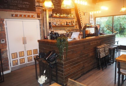 licensed-cafe-bar-in-huddersfield-590602