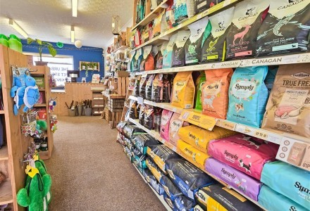 pet-supplies-business-in-leeds-590701